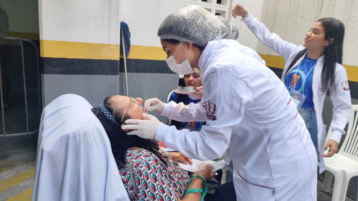 Mutirão do Diabético oferta diagnóstico e orientação sobre riscos de cegueira para o paciente com diabetes