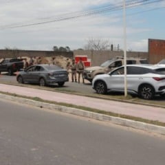 Nova abordagem do 25º BPM termina com prisão em flagrante por tráfico de drogas no bairro Papagaio