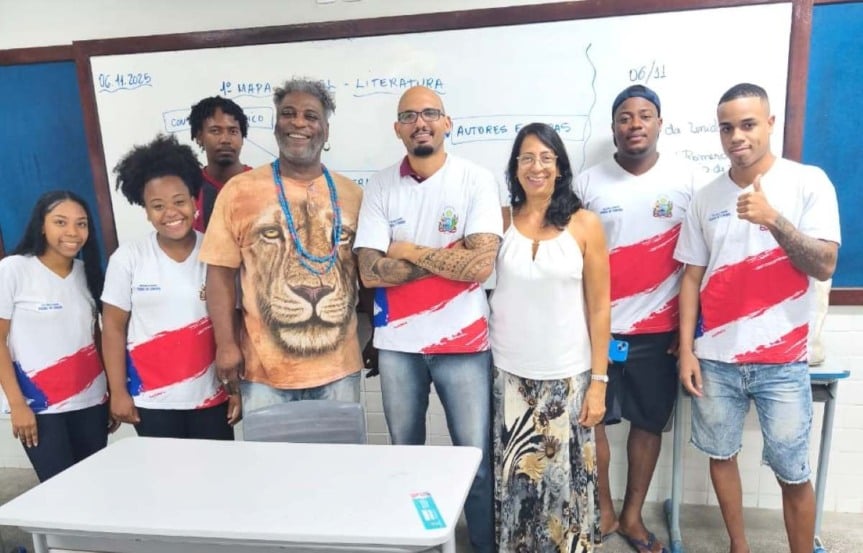 Vendedor de amendoim aposta no Enem para se tornar advogado