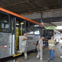 Vistoria nos ônibus