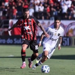 Vitória empata com Botafogo no Barradão