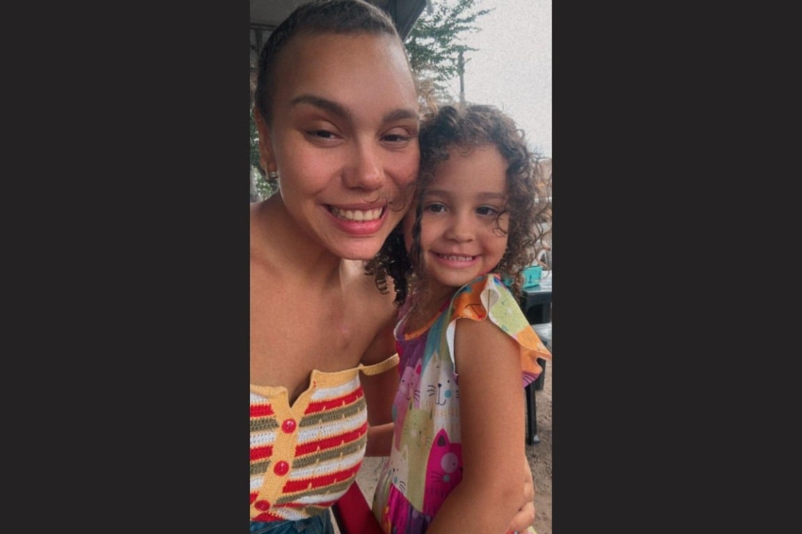 "Dá pra ser feliz enquanto luta": jovem baiana supera etapas difíceis do câncer e leva mensagem de fé e resiliência