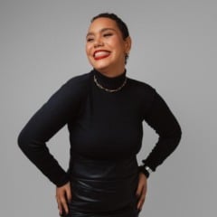 "Dá pra ser feliz enquanto luta": jovem baiana supera etapas difíceis do câncer e leva mensagem de fé e resiliência