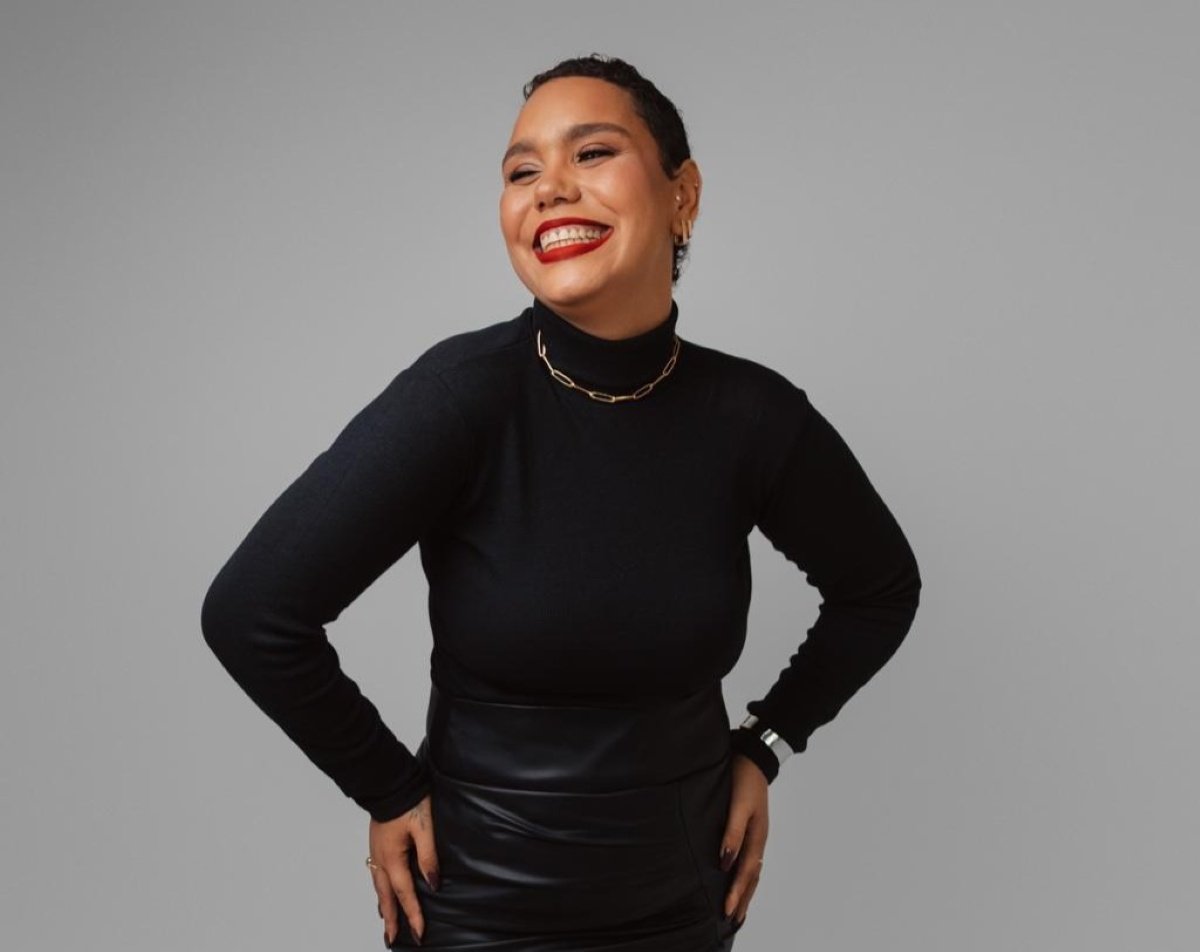 "Dá pra ser feliz enquanto luta": jovem baiana supera etapas difíceis do câncer e leva mensagem de fé e resiliência "Dá pra ser feliz enquanto luta": jovem baiana supera etapas difíceis do câncer e leva mensagem de fé e resiliência