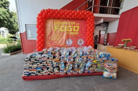 Corrida organizada pelo 2º BBM arrecada mais de 2 toneladas de alimento para o Bahia Sem Fome