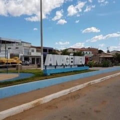 Homem morre engasgado com pedaço de banana em Anagé