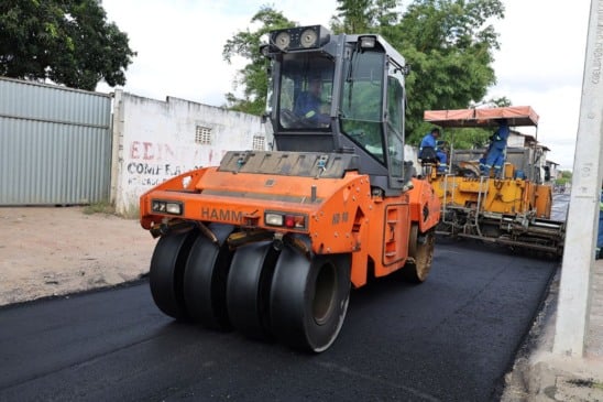 Asfaltamento Rua Bairro