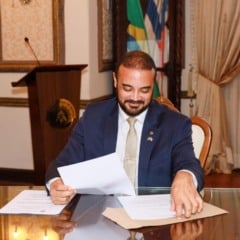 Capitão Alden celebra aprovação de projeto