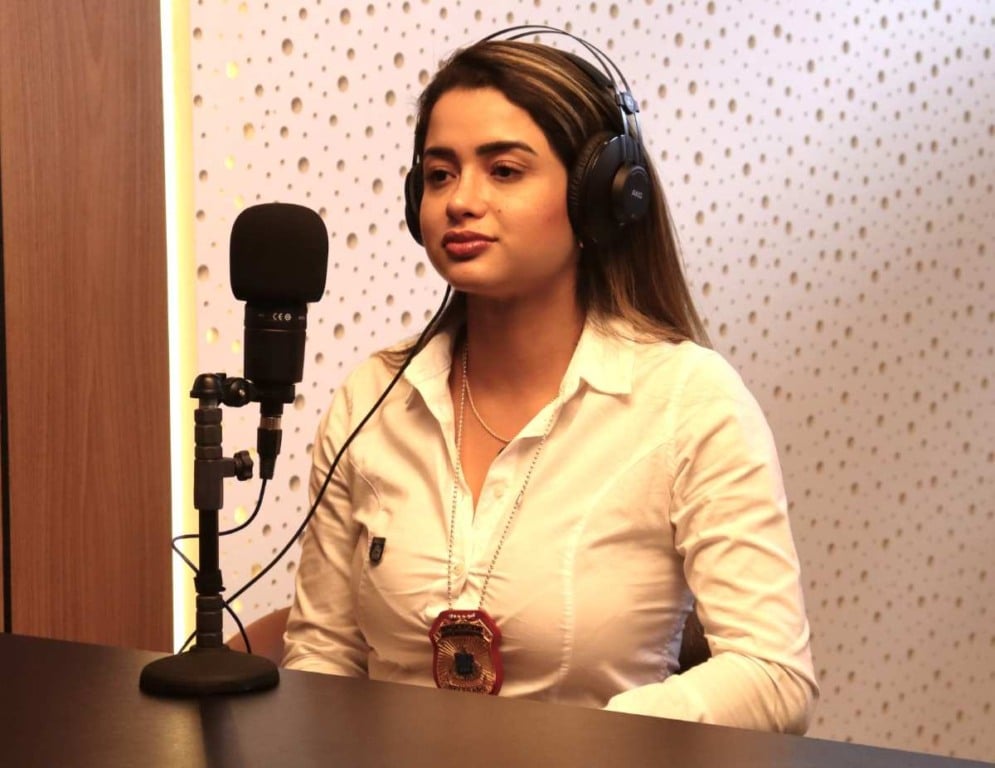 DELEGADA LORENA ALMEIDA