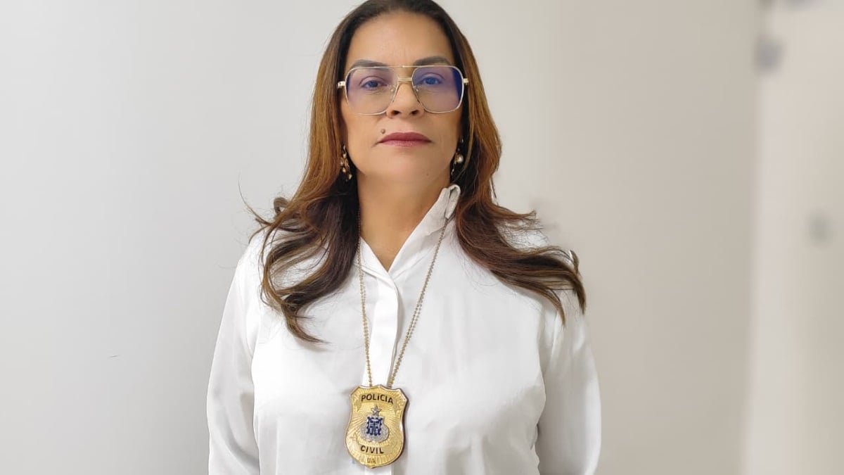 Delegada Clécia Vasconcelos, titular da Delegacia de Feira de Santana de Atendimento ao Adolescente Infrator