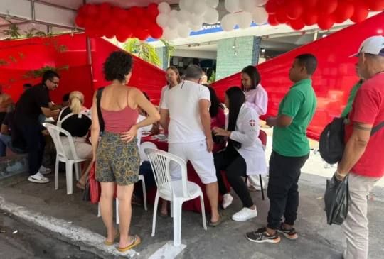 Feiraguay encerra 2025 com 12 ações sociais e promove atividade com serviços gratuitos de saúde