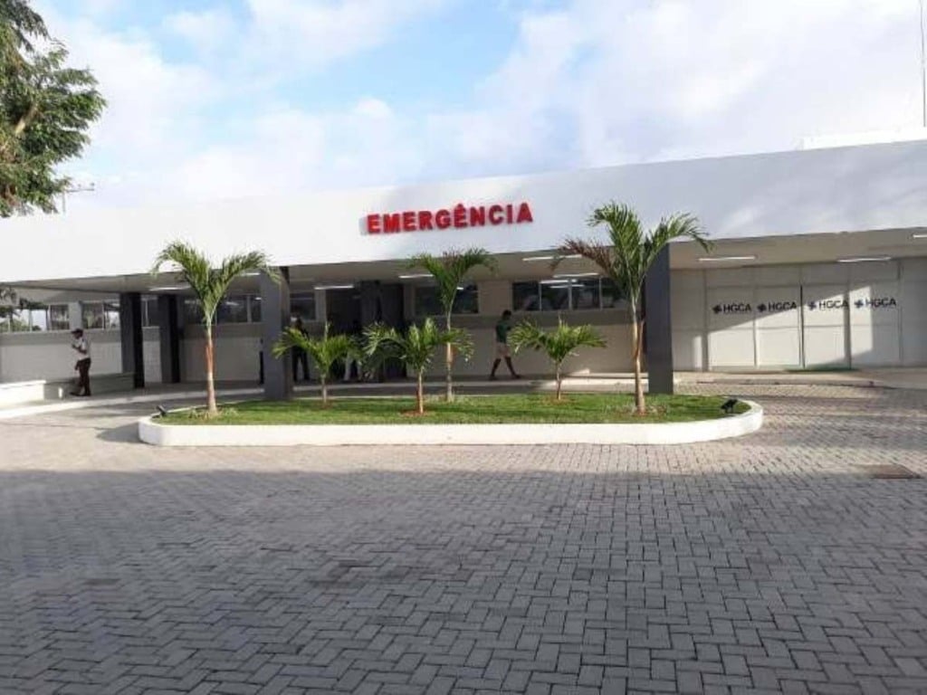 Jovem morre no HGCA após capotamento de veículo Jovem morre no HGCA após capotamento de veículo