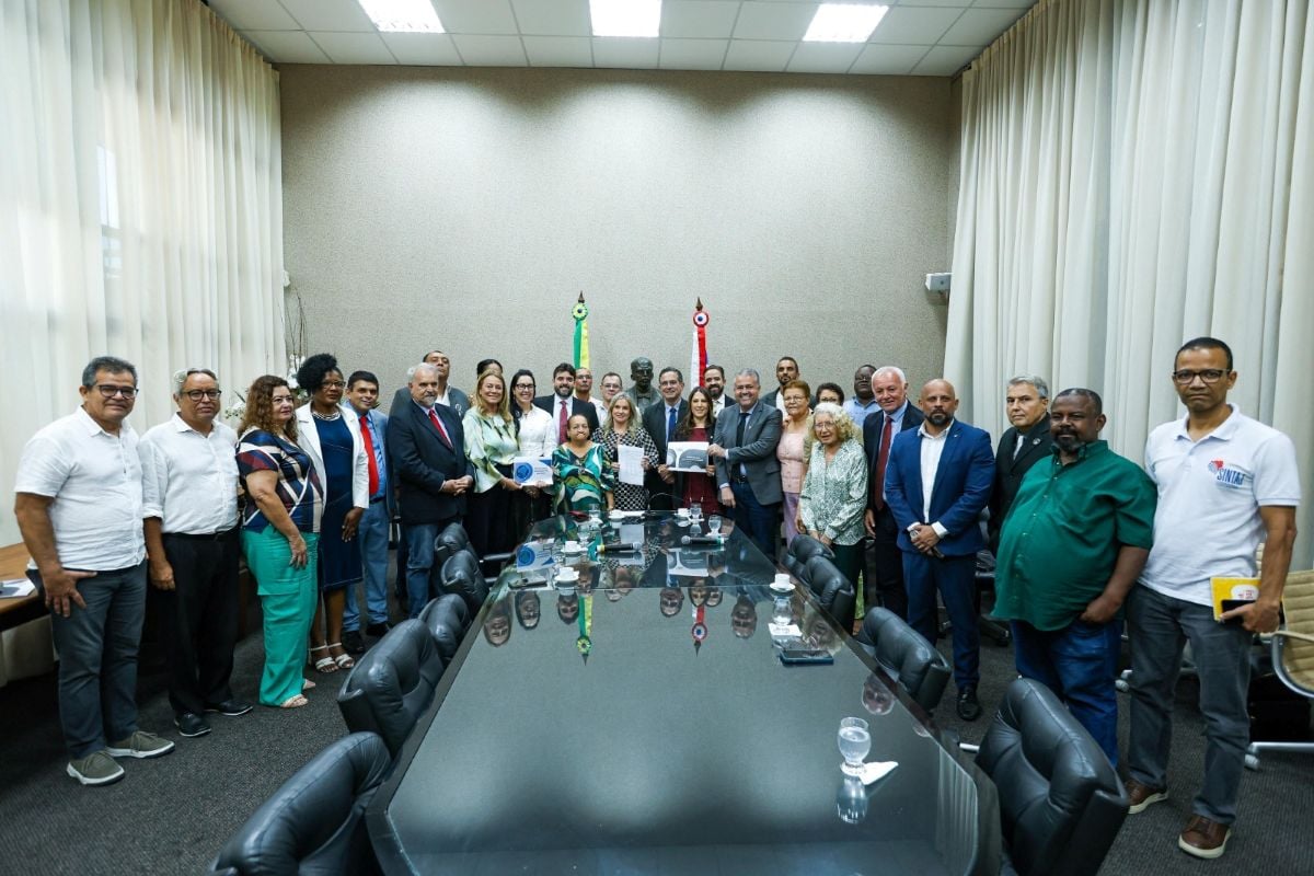 PL para reestruturação do Planserv e PEC que altera regras de aposentadoria de policiais