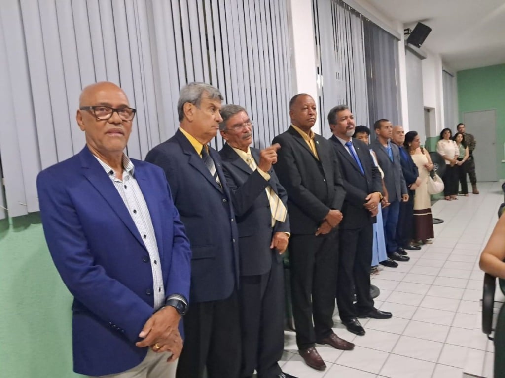 35º BI tem novo comandante; cerimônia oficializa transmissão de cargo