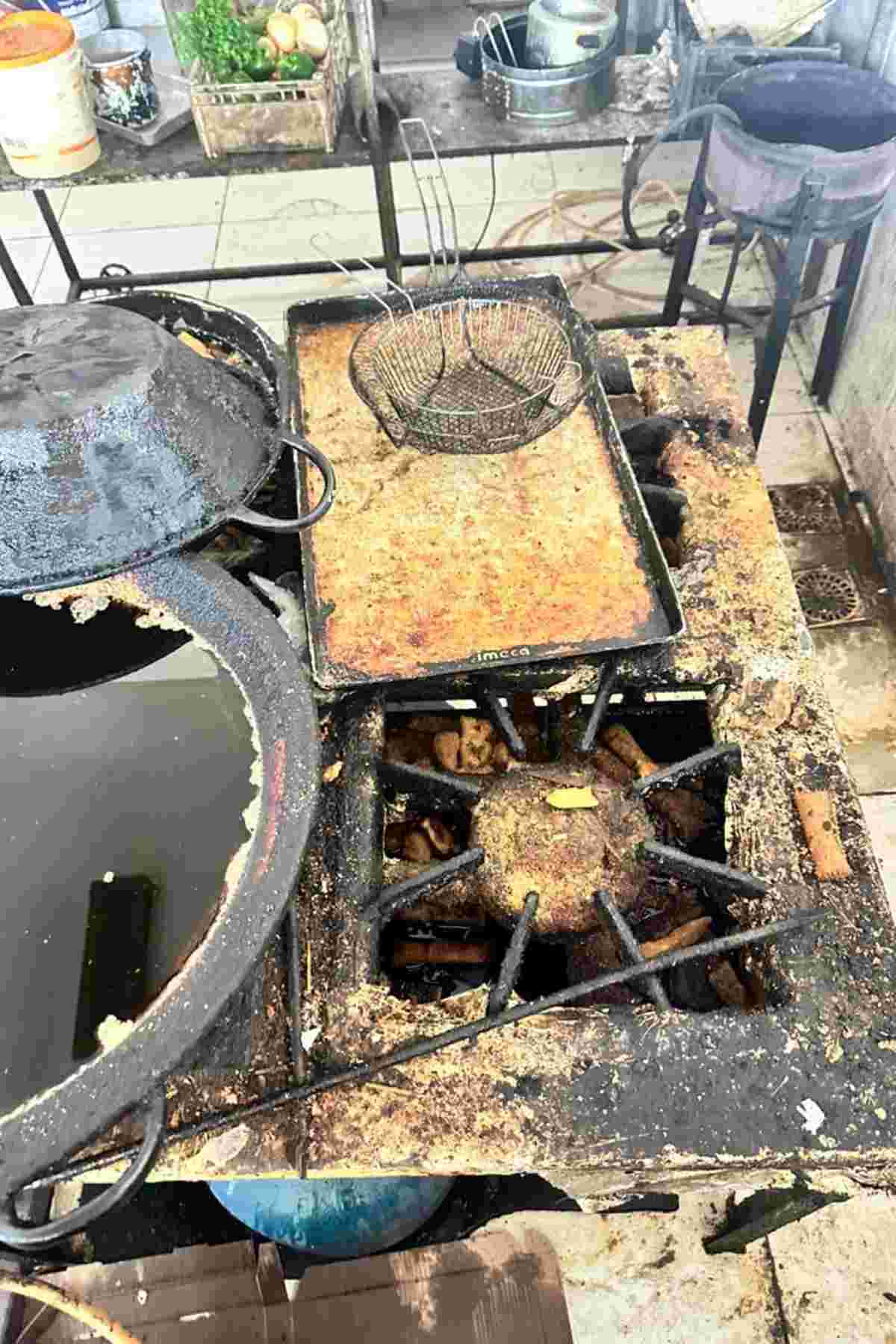 Vigilância Sanitária interdita pasteleira por condições insalubres Vigilância Sanitária interdita pasteleira por condições insalubres