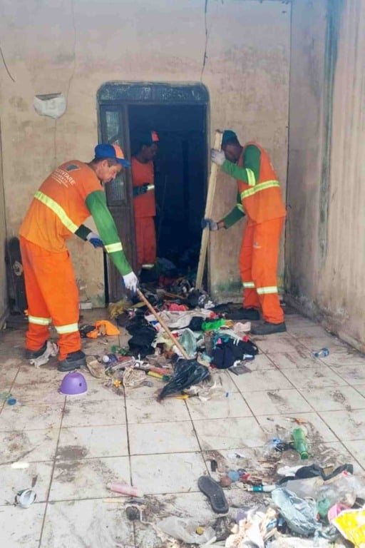 Prefeitura retira mais de 3 toneladas de lixo em ações realizadas em bairros de Feira de Santana