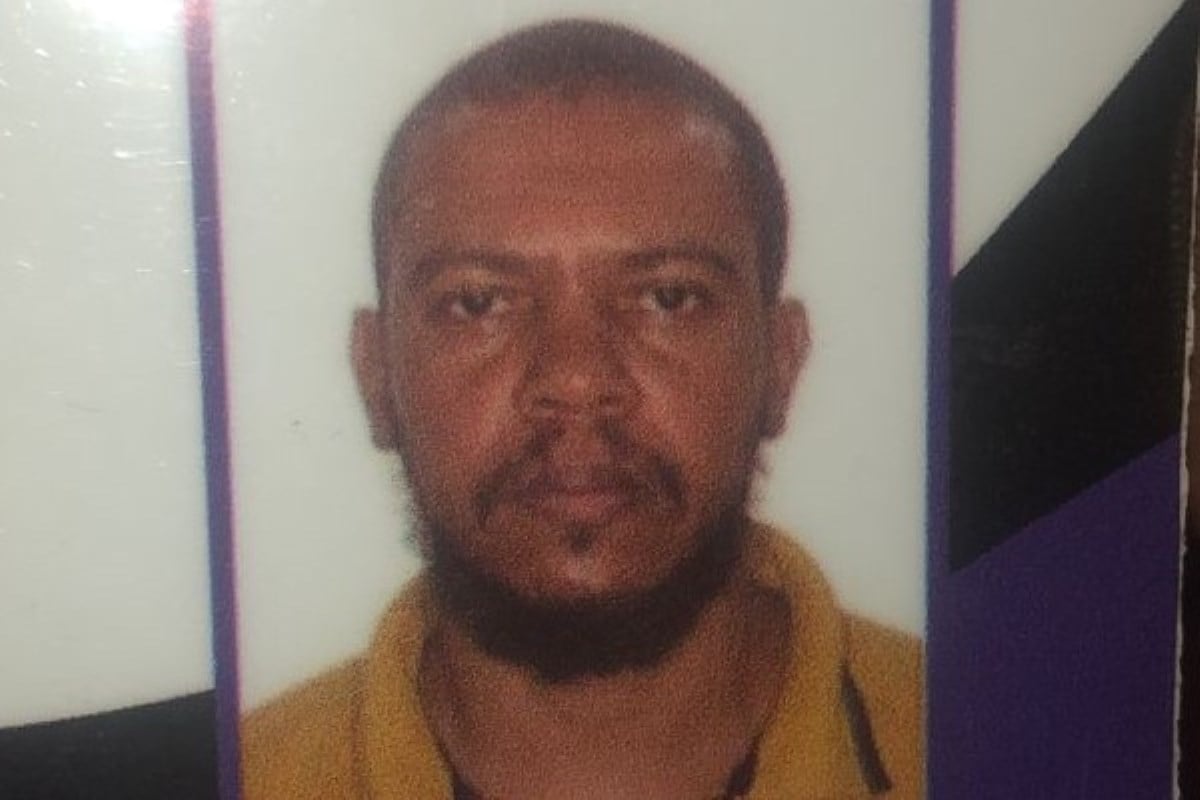 Ronilton da Silva morreu após ser prensado por ônibus em um poste