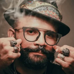 Oficina gratuita de pintura com tem&aacute;tica afro-ind&iacute;gena movimenta arte em Feira de Santana