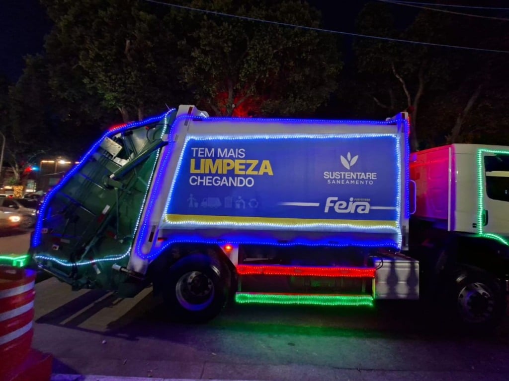 caminhão de coleta de lixo iluminado 