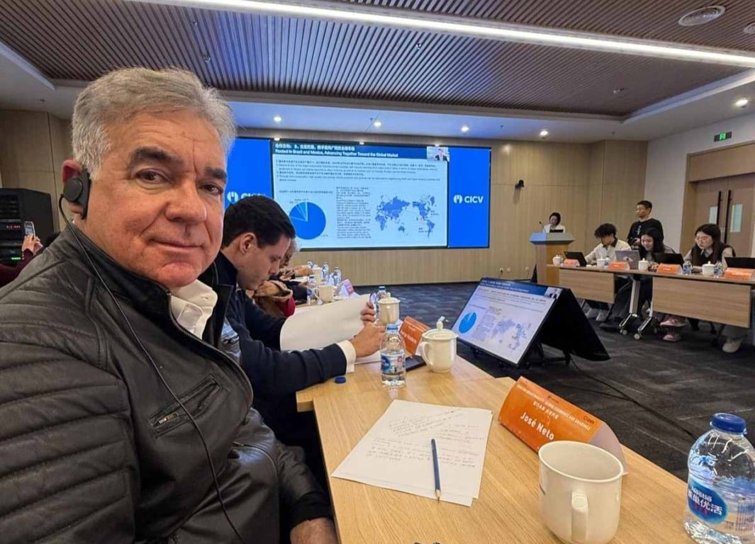 Deputado Zé Neto cumpre agenda sobre tecnologia e mobilidade em missão oficial na China Deputado Zé Neto cumpre agenda sobre tecnologia e mobilidade em missão oficial na China