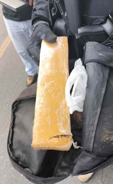 Drogas apreendidas com motorista