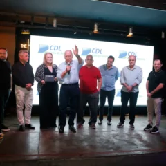 CDL Feira encerra 2025 com lan&ccedil;amento de document&aacute;rio sobre Alfredo Falc&atilde;o