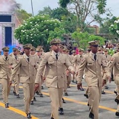 Formatura de soldados da PM