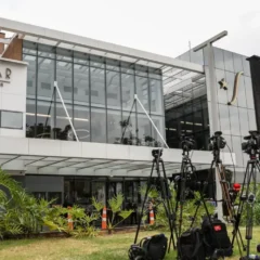 Hospital informa novo quadro cl&iacute;nico de Bolsonaro ap&oacute;s procedimento