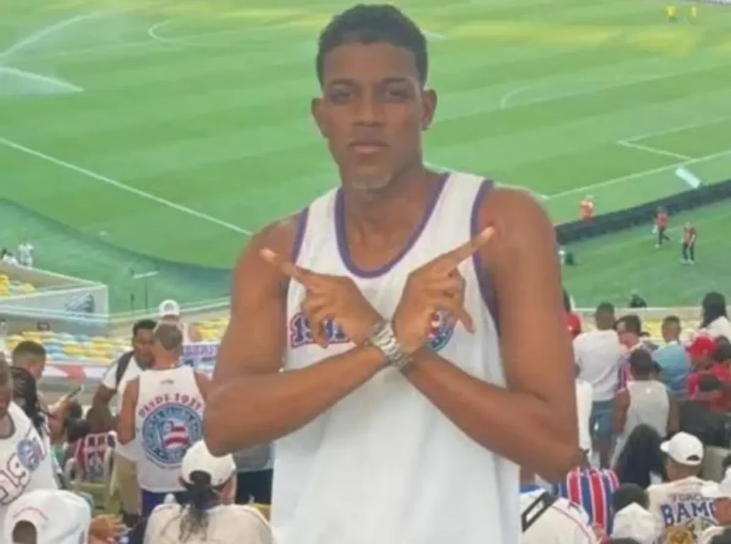 Jovem morre após ser baleado em confraternização da torcida Bamor em Dias d’Ávila Jovem morre após ser baleado em confraternização da torcida Bamor em Dias d’Ávila