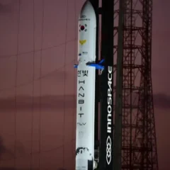 Foguete sul-coreano explode ao decolar na Base de Alcântara