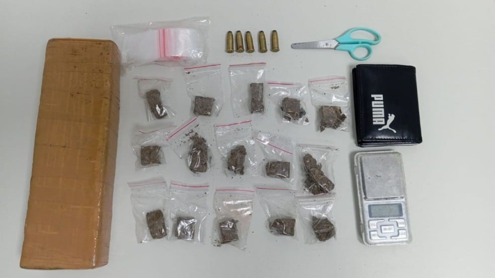 material apreendido na matinha