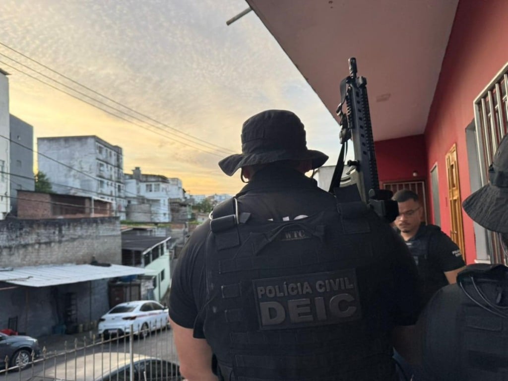 Lideranças do crime são alvos de megaoperação deflagrada na Bahia e mais cinco estados Lideranças do crime são alvos de megaoperação deflagrada na Bahia e mais cinco estados