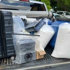 Polícia prende 39 pessoas e desarticula laboratórios de drogas na Bahia; mandados são cumpridos em Feira de Santana