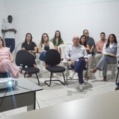 Projeto de PPP do Hospital Municipal de Feira de Santana é apresentado em reunião com prefeito e equipes técnicas