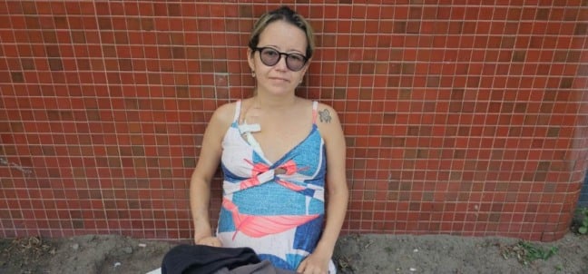 Mulher faz apelo para realizar cirurgia urgente de retirada dos rins