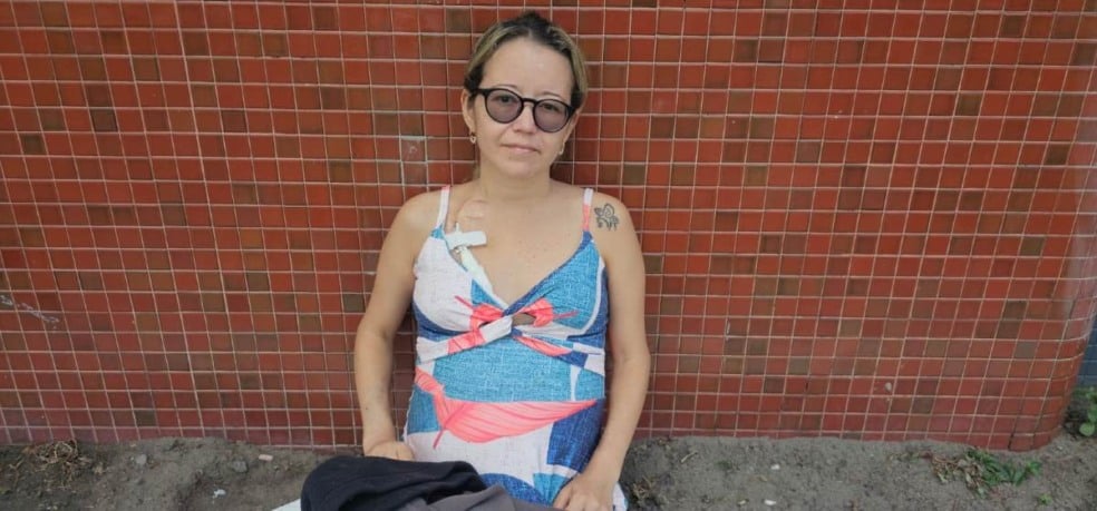 Mulher faz apelo para realizar cirurgia urgente de retirada dos rins