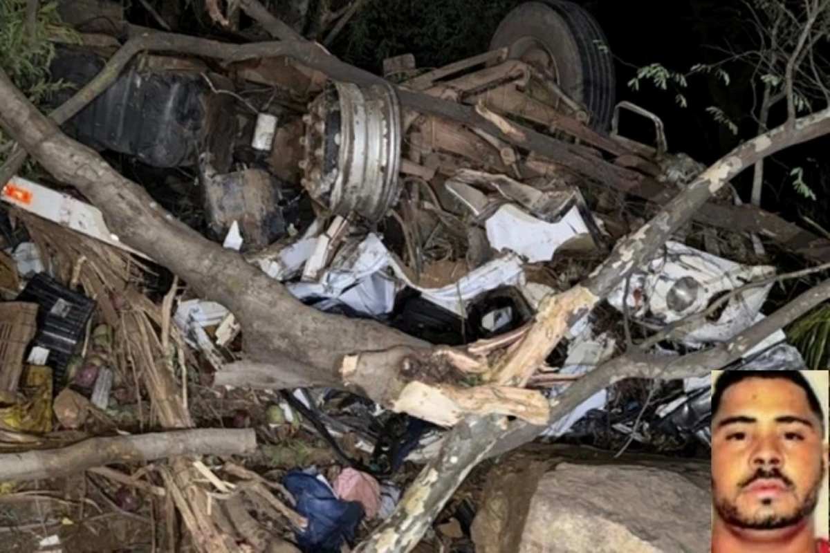 Caminhoneiro morre após ficar preso às ferragens na BA-148 em Livramento de Nossa Senhora | Foto: Whatsapp/ Achei Sudoeste