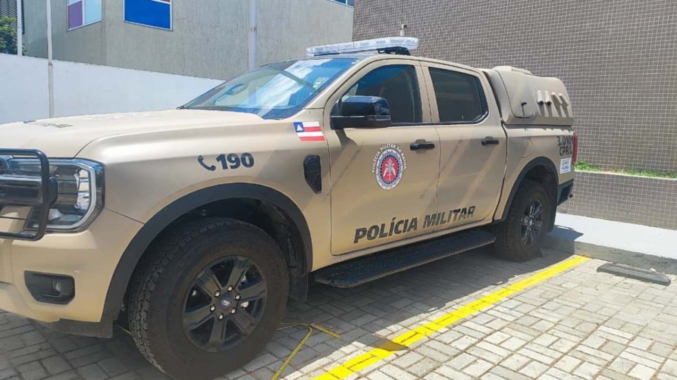 Carro da PM | Foto: Ed Santos/ Acorda Cidade Carro da PM | Foto: Ed Santos/ Acorda Cidade