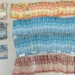 Homem &eacute; preso com mais de R$ 6 mil em c&eacute;dulas falsas no r&eacute;veillon em Tanque Novo | Foto: WhatsApp/ Achei Sudoeste