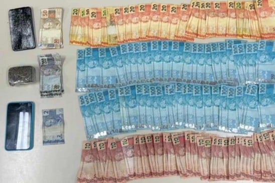 Homem é preso com mais de R$ 6 mil em cédulas falsas no réveillon em Tanque Novo | Foto: WhatsApp/ Achei Sudoeste