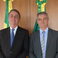 Jair e Renato Bolsonaro | Foto: Reprodução/ Facebook