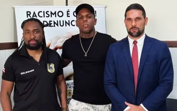 Cantor Oh Polêmico denuncia caso de racismo em salão de beleza de Lauro de Freitas