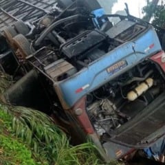 Ônibus que saia de Salvador capota na BR-365 em MG; PRF confirma três mortes | Foto: Divulgação/ Redes Sociais