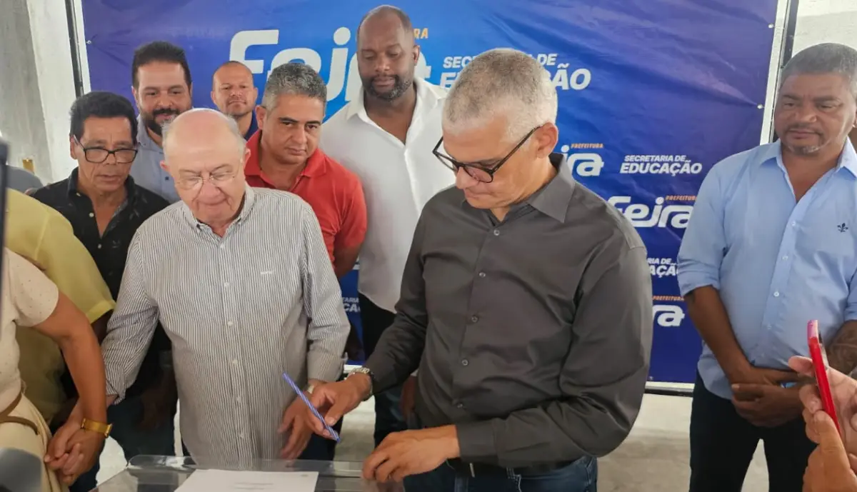 Prefeitura dá Ordem de Serviço para construção da maior creche de Feira de Santana Prefeitura dá Ordem de Serviço para construção da maior creche de Feira de Santana