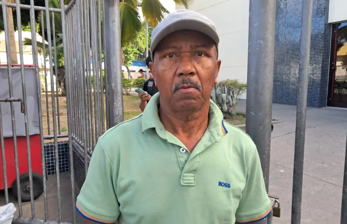 Alta demanda no SAC forma longas filas e deixa moradores sem atendimento