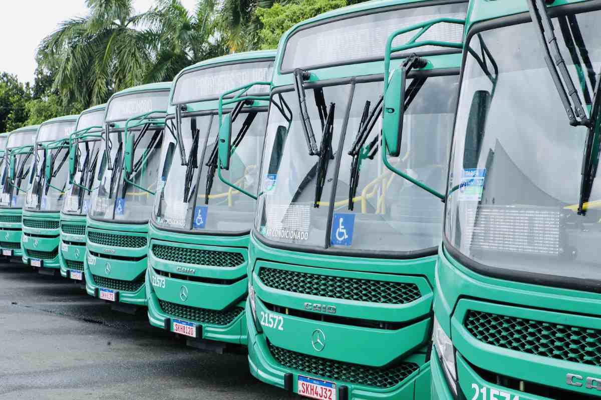 Linhas de ônibus que passam pela antiga Rodoviária são renomeadas; itinerários estão mantidos