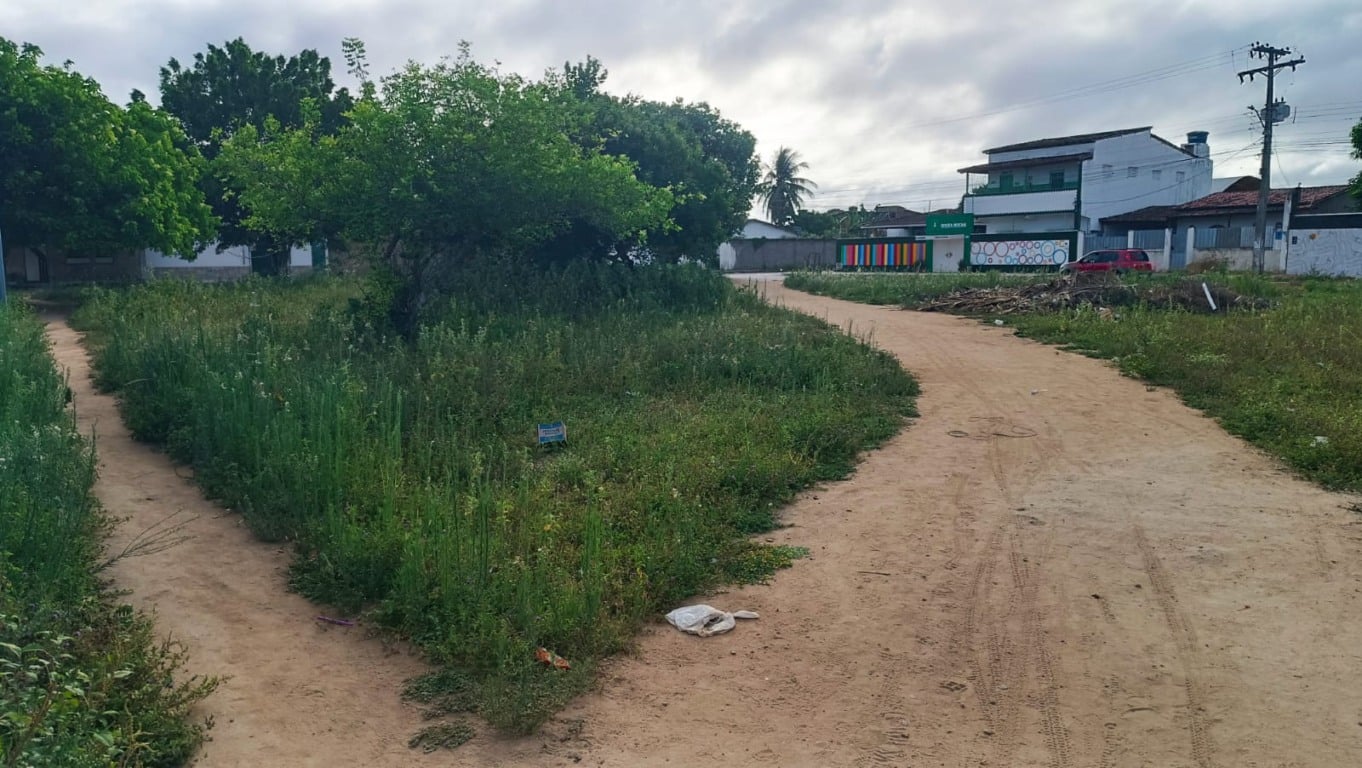 Rua Assis, no bairro Asa Branca
