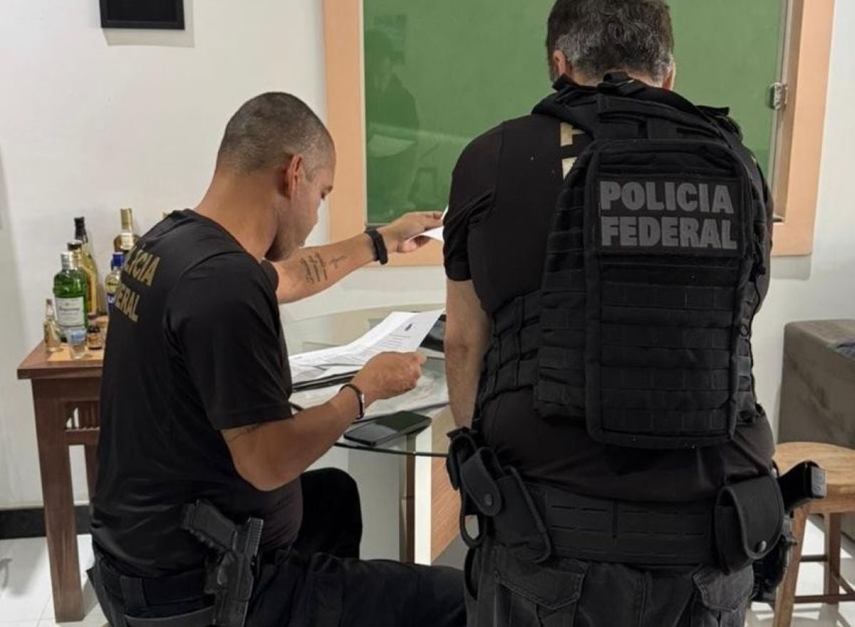 Grupo criminoso é alvo de operação por tráfico e cooptação de agentes públicos