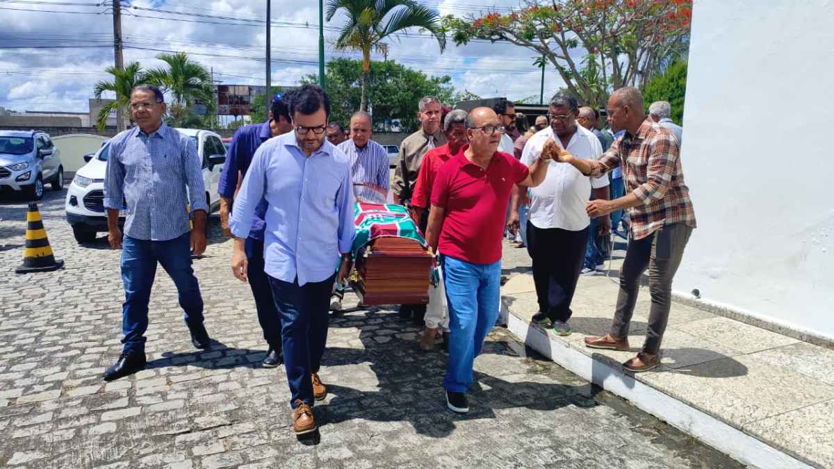 Enterro de Itajay Pedra Branca