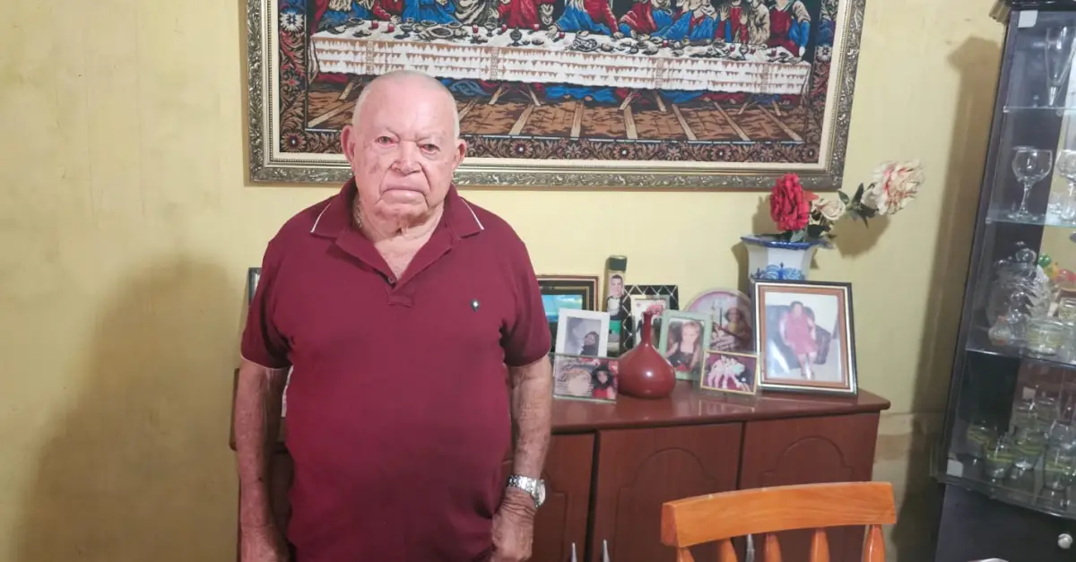 Seu Antônio Faustino celebra um século de vida em Feira de Santana: 100 anos de histórias, fé e amizade